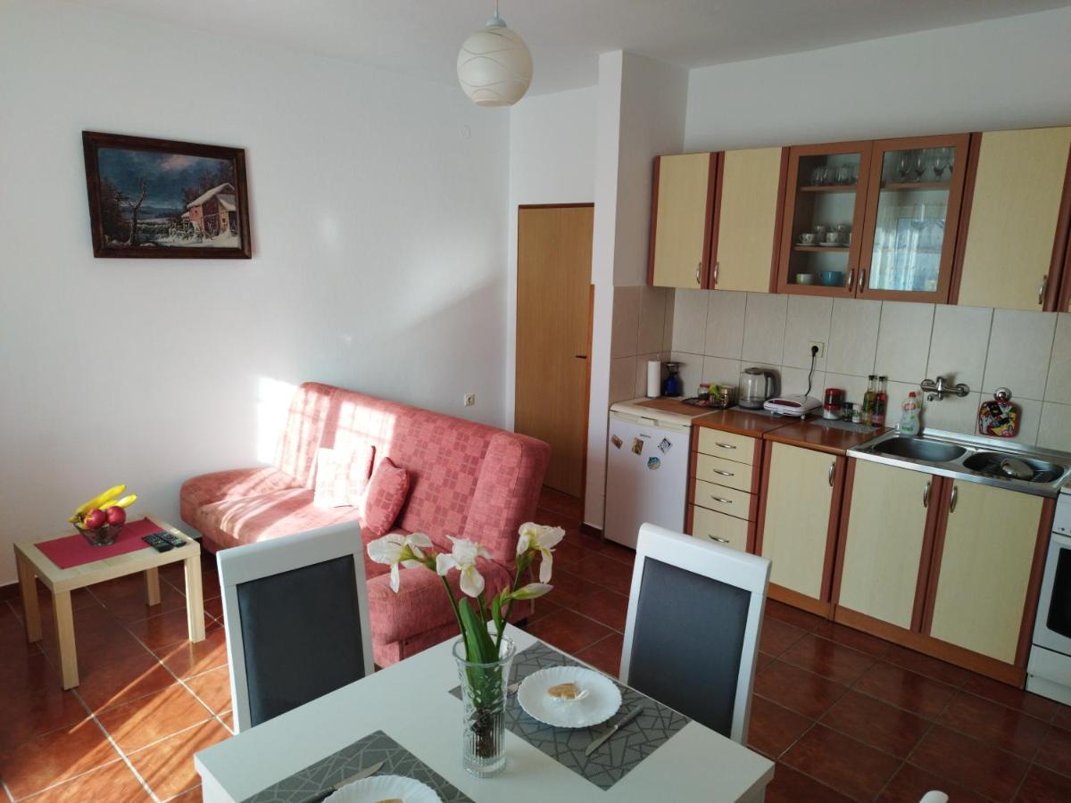 Milka Apartment Kotor Exterior foto